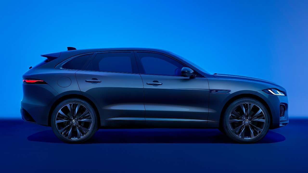 Jaguar Crossover SUVs – Compare The Line